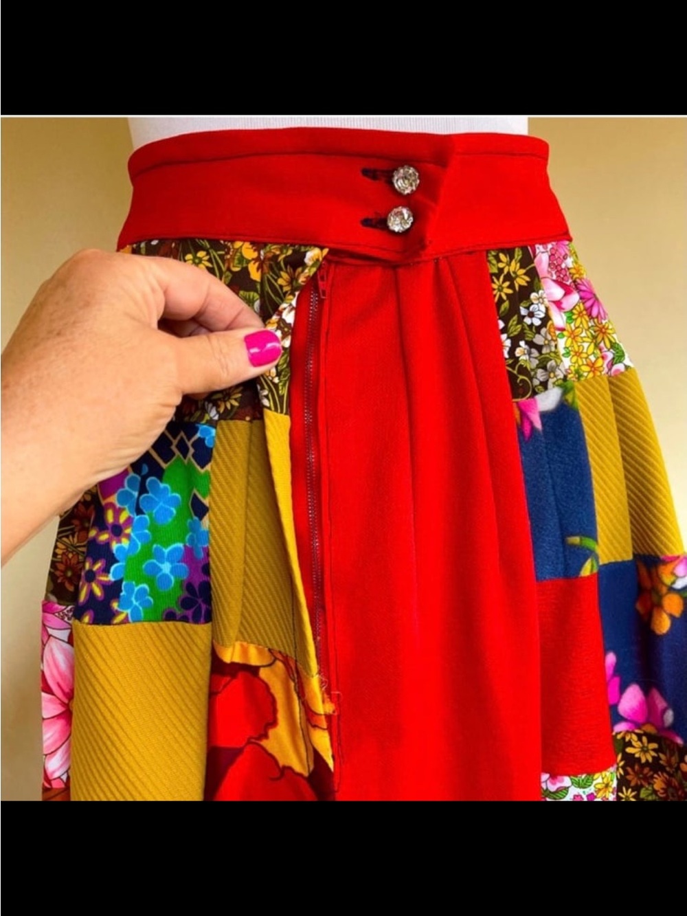 American Vintage Red Maxi Skirt with Multicolor Patchwork Panel - Picture 4 of 7